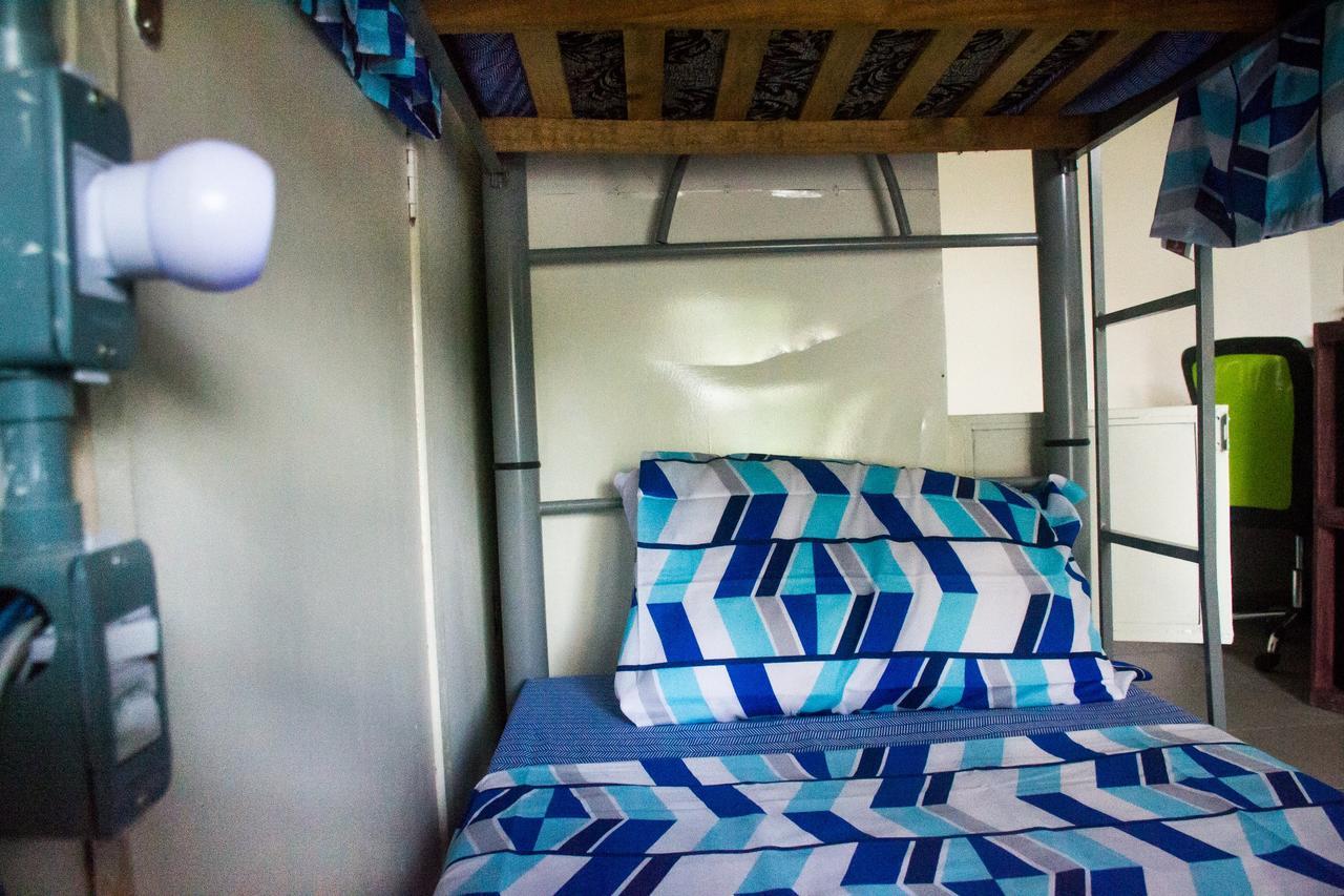 Hostel Vila Vrヴォルタ・レドンダ エクステリア 写真